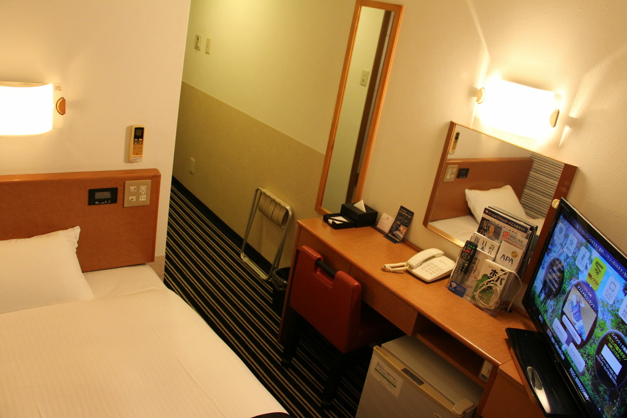 Apa Hotel Tokushima Ekimae Экстерьер фото