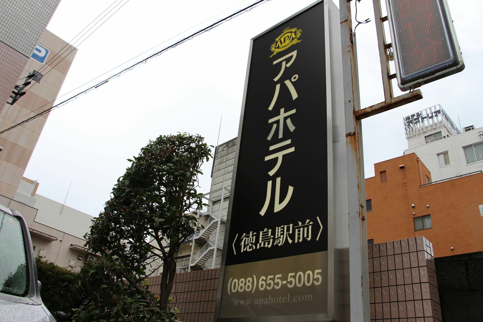 Apa Hotel Tokushima Ekimae Экстерьер фото